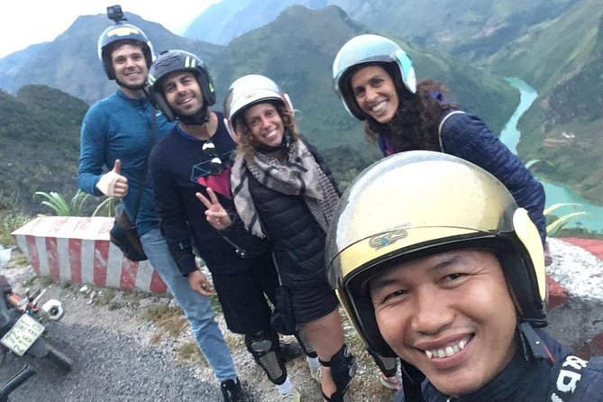 Tea Tour and Ha Giang Loop 4D/3N on Motorbikes - What the private format means for you