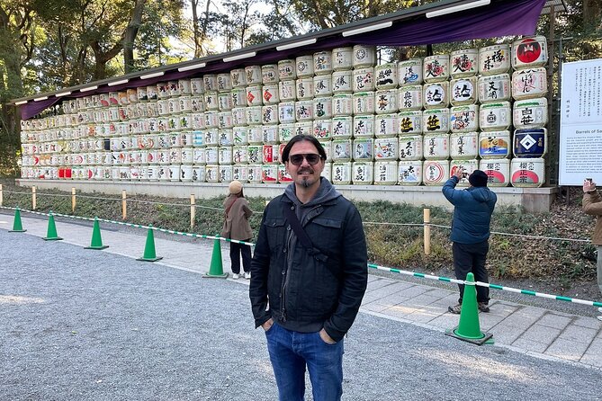 Tokyo 6 hr Private Guided Tour & Tea Ceremony Experience - Akihabara and Tsukiji for a modern Tokyo day