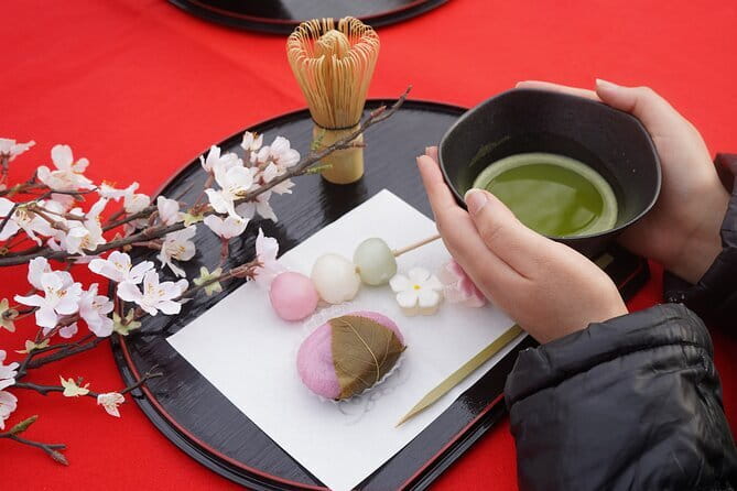 Tokyo Cherry Blossom Matcha Experience in Yoyogi Park (Shibuya) - Key points to know before you book