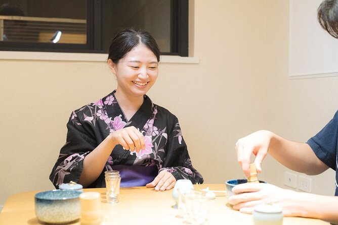 Tokyo: Matcha Tea Ceremony Experience at Japanese room in Shibuya - Tasting matcha, hojicha, and other Japanese teas