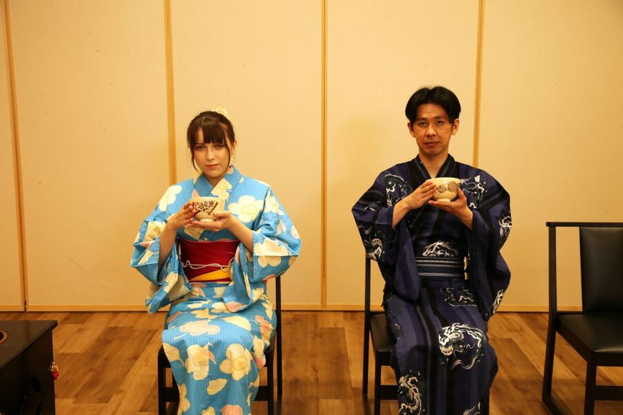Tokyo: Practicing Zen with a Japanese Tea Ceremony - Your turn to conduct the ceremony
