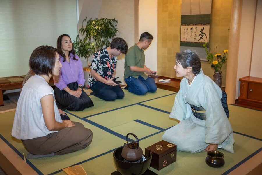 Tokyo: Tea Ceremony Experience in Asakusa - Watching the tea ceremony step by step