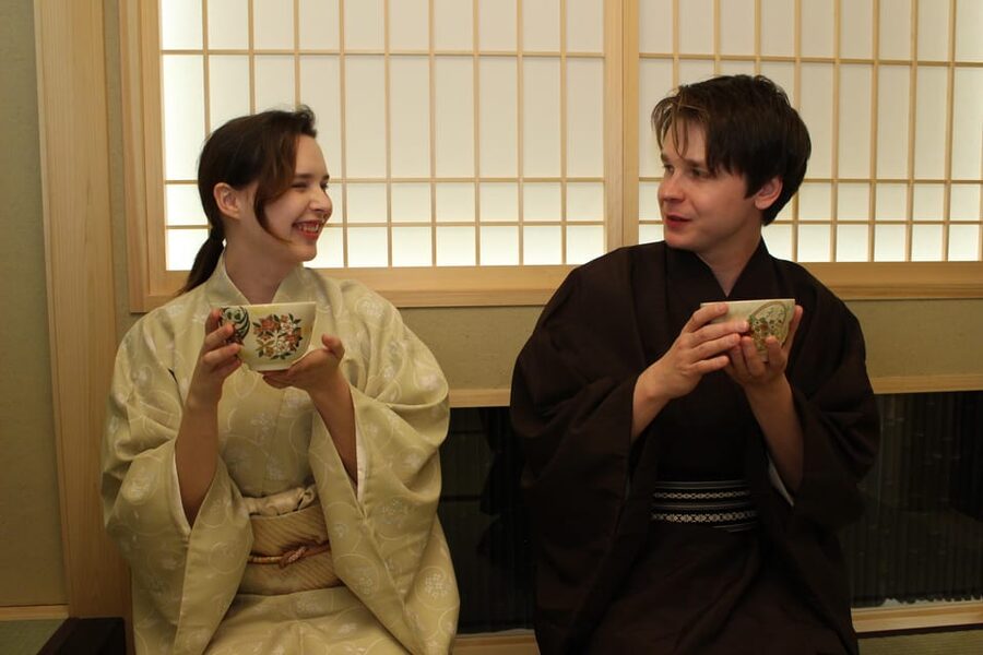 Tokyo: Tea Ceremony in Shibuya Tokyo - Kimono rental and souvenir shopping