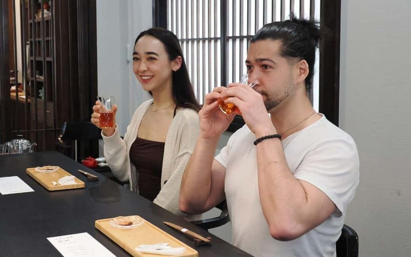 Tokyo: Traditional Tea Ceremony with a Tea Master - A relaxed ceremony with real cultural context