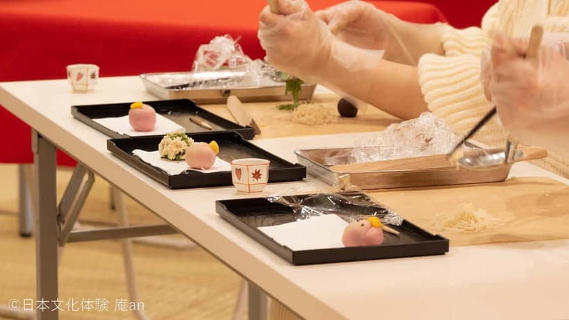 Tokyo: Two Types of Japanese Sweets Making and Tea Ceremony - What happens during the 125 minutes