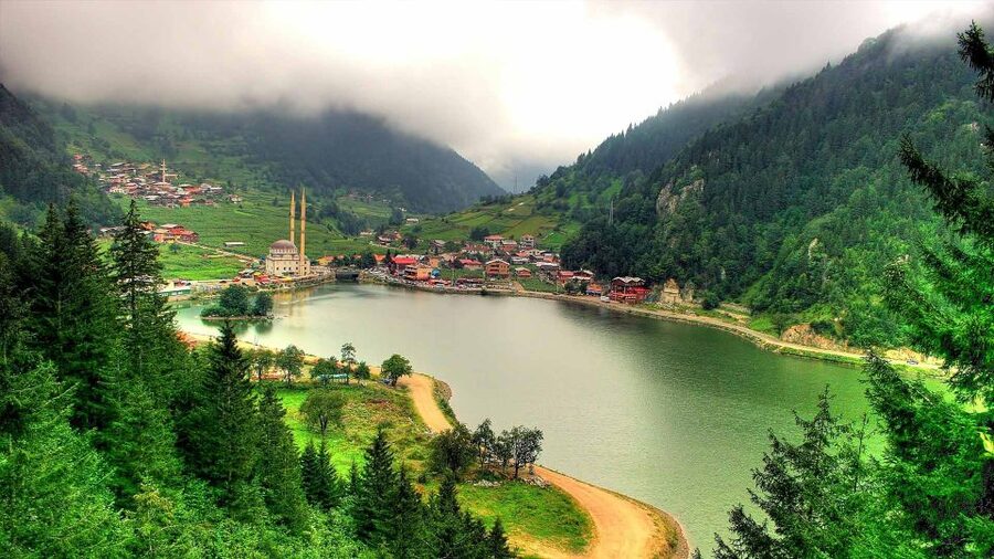 Trabzon: Uzungöl Group Tour, Explore The Nature & Taste Tea - The tiled bridge on the way back