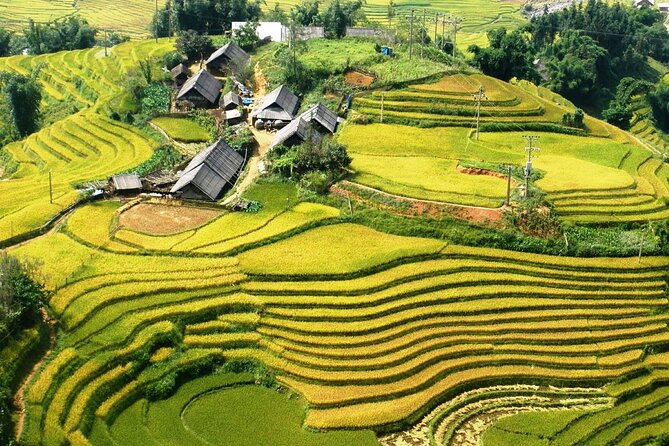 Trek Adventure in Ta Van Village, Lao Chai - The final stretch toward Ta Van