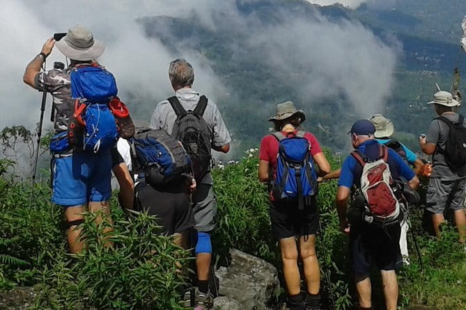 Trekking & Picnic in The Tea Plantation From Ella, Haputale & Bandarawela - Walking into Sri Lanka’s High Tea Country
