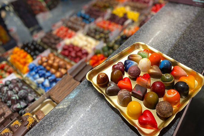 Tromsø Sweet Temptations with Afternoon Tea - The 30 to 45 minute cake and hot-drink stop