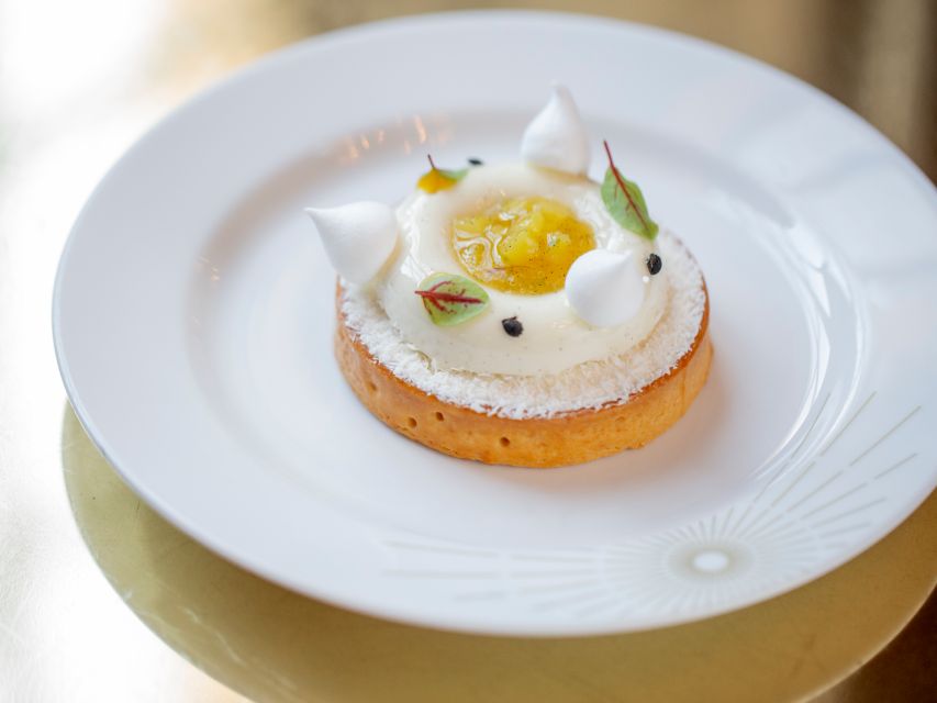 Versailles: Skip-the-Line Entrance and Tea Time at Ore - What the Ore tea time actually includes
