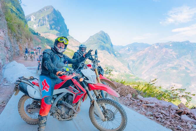 Vietnam Motorbike Tour to Ha Giang, Sapa, Mu Cang Chai - 8 Days - Day 7: Phu Yen, Da River, Moc Chau, and Mai Chau
