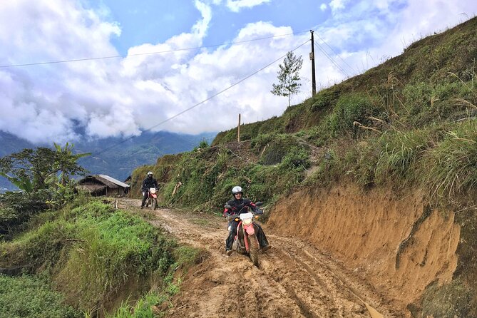 Vietnam Motorbike Tour To Sapa, Mu Cang Chai, Thac Ba-5 Days - Day 5: Following the Red River back to Hanoi