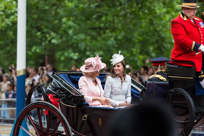 VIP Kensington Palace Gardens Tour & Royal Tea Crown Experience - Timing, weather, and practical details