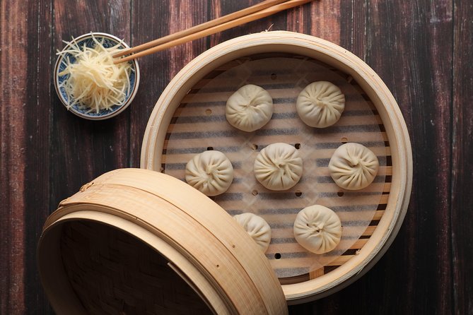 Xiao Long Bao & Boba Tea Cooking Class in Taipei - Bubble milk tea adds a sweet Taiwanese finish