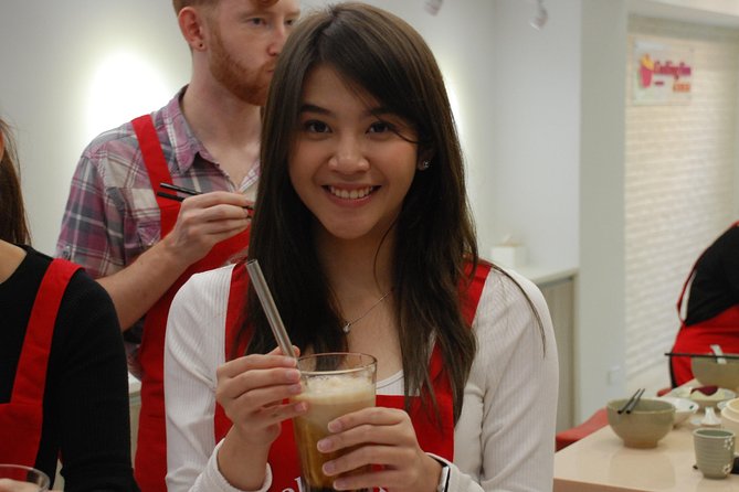 Xiao Long Bao, Chicken vermicelli with mushroom and sesame oil, Tofu strips salad, Bubble milk tea. Taiwan Traditional Delicacies Experience-A (Taipei Cooking Class) - How the named Taipei stops fit into your day