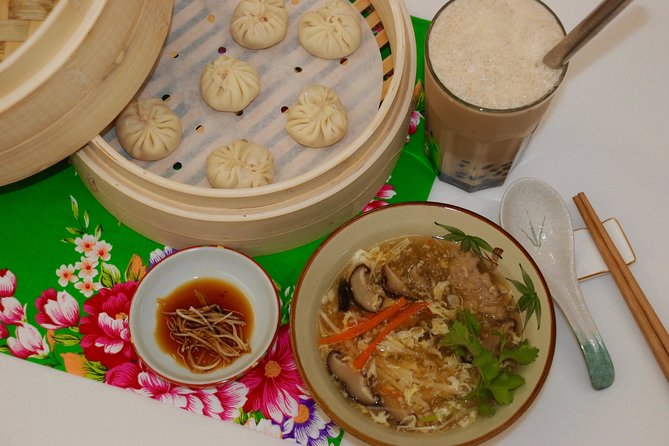 Xiao long bao, Pork thick soup, Bubble milk tea. (Taiwan Cooking Class)-B - Is $65 a Fair Price in Taipei?