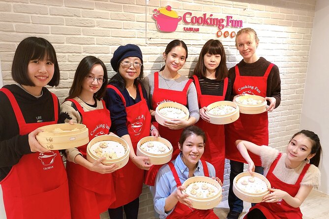 Xiao long bao, Pork thick soup, Bubble milk tea. (Taiwan Cooking Class)-B - Who Will Enjoy This Most