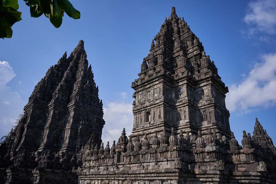 Yogyakarta: Prambanan Tour, Sukuh Temple & Tea Plantation - Key points to know before booking