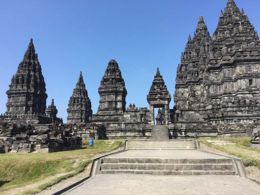 Yogyakarta: Prambanan Tour, Sukuh Temple & Tea Plantation - Sukuh Temple gives the day a sharper contrast