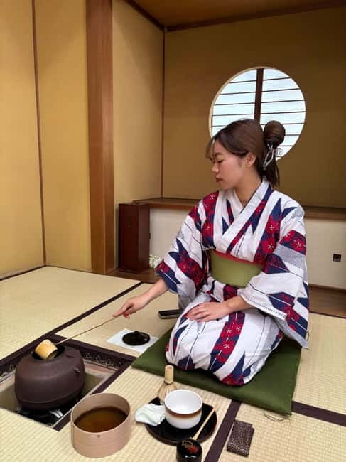 Yokohama : Tea Ceremony with Sweets and Souvenir - Learning to brew your own Japanese tea