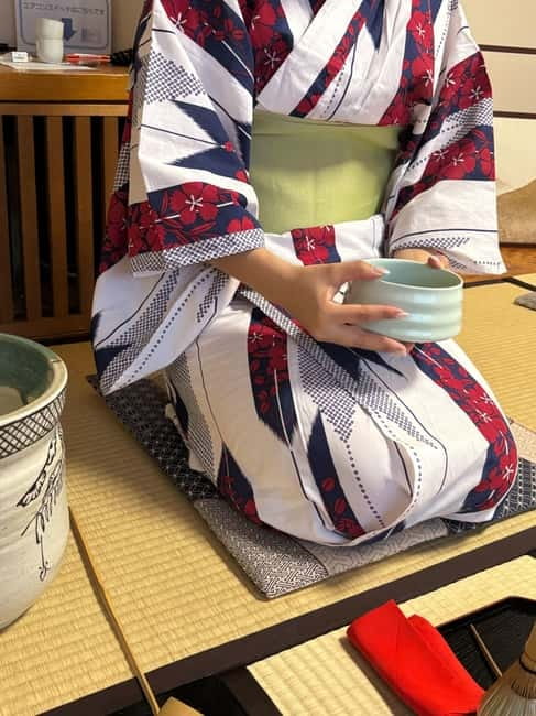 Yokohama : Tea Ceremony with Sweets and Souvenir - What the $45 price really buys you